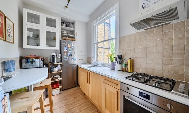 Недвижимость Almington Street: 7