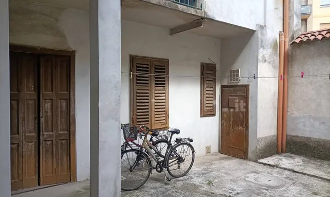 Недвижимость Apartment on Galilee Street: 37