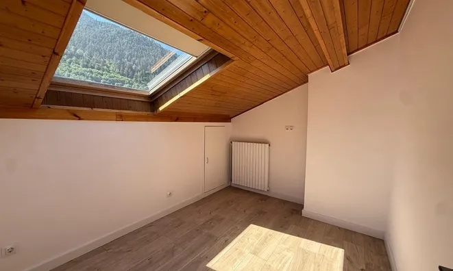 Недвижимость Apartment for sale in Encamp, 2 bedrooms: 2