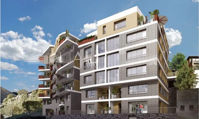 Недвижимость Newly built three-bedroom apartment with terrace in residential area: 1