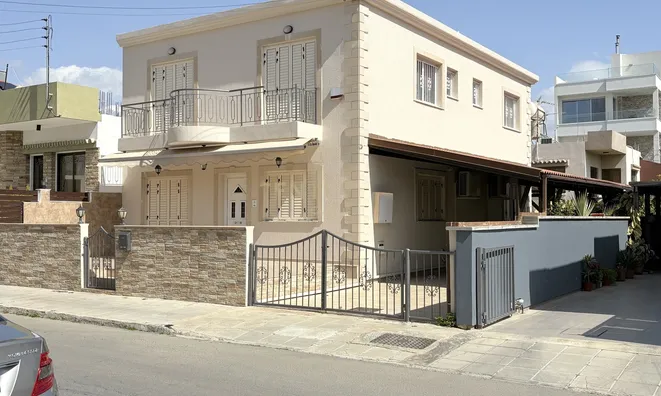 Недвижимость 4 Bedroom Semi-detached For sale in Kato Polemidia, Limassol: 2