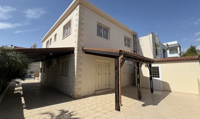 Недвижимость 4 Bedroom Semi-detached For sale in Kato Polemidia, Limassol: 3
