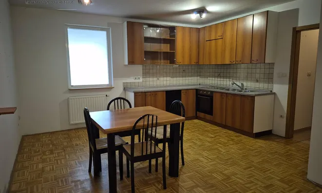 Недвижимость Three-room apartment on Levstikova: 1