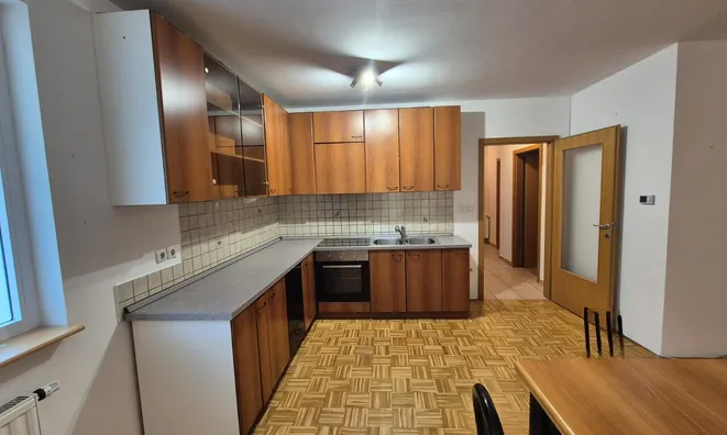 Недвижимость Three-room apartment on Levstikova: 5