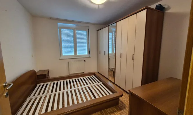 Недвижимость Three-room apartment on Levstikova: 14