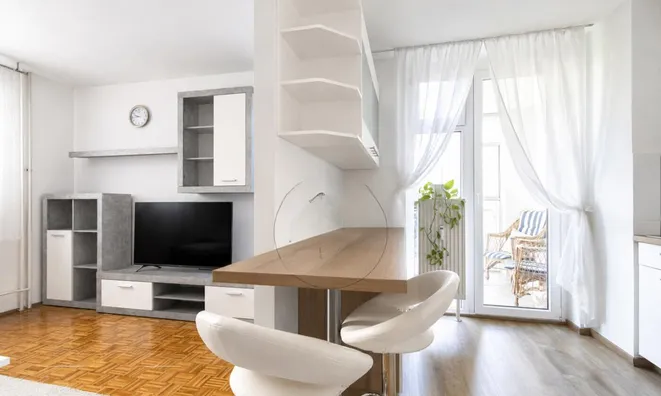 Недвижимость Apartment, 1-room Shishka: 2