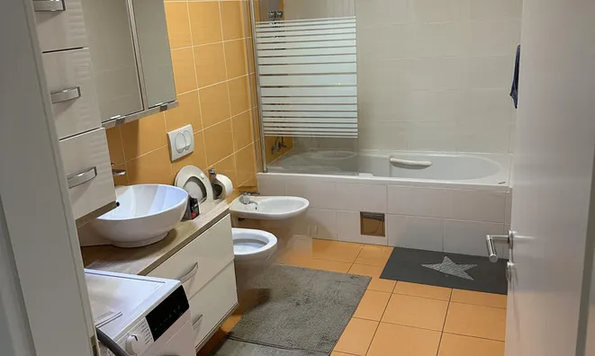 Недвижимость Apartment 2.5 rooms Wich: 4