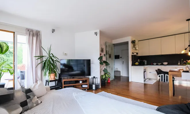 Недвижимость 3-room apartment, Nova Trnova: 3