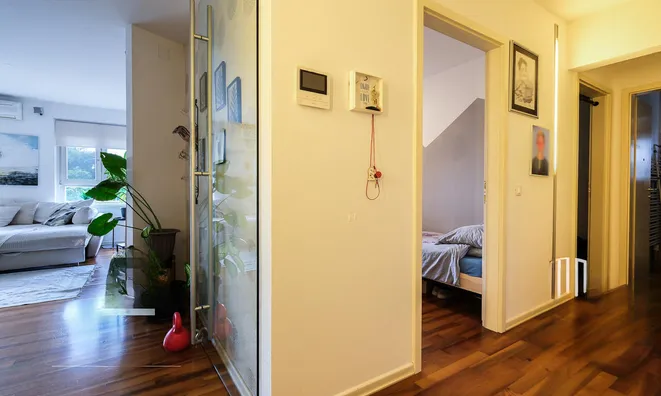 Недвижимость 3-room apartment, Nova Trnova: 16