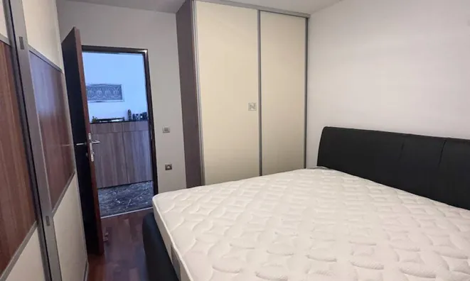 Недвижимость Apartment on Zhiherlova Street: 9