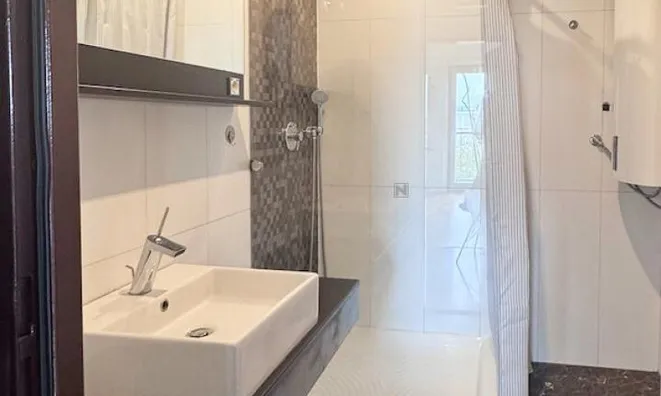 Недвижимость Apartment on Zhiherlova Street: 12
