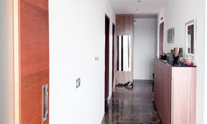 Недвижимость Apartment on Zhiherlova Street: 14