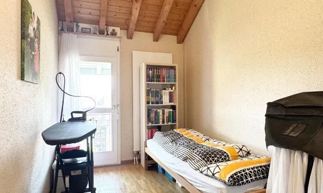 Недвижимость Attic flat 5.5 rooms: 6