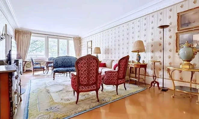 Недвижимость Apartment 5 rooms: 1