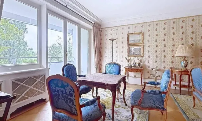 Недвижимость Apartment 5 rooms: 4