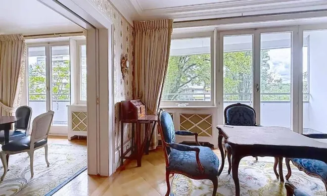 Недвижимость Apartment 5 rooms: 5