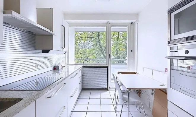 Недвижимость Apartment 5 rooms: 7