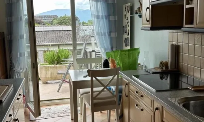 Недвижимость Apartment 4 rooms: 5