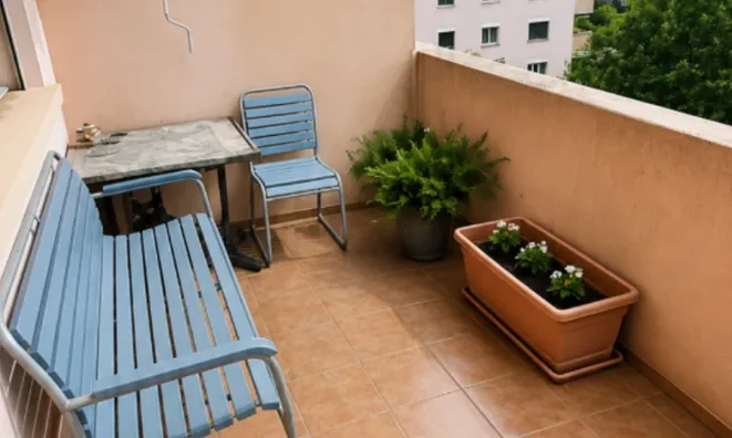 Недвижимость Apartment 5 rooms: 4