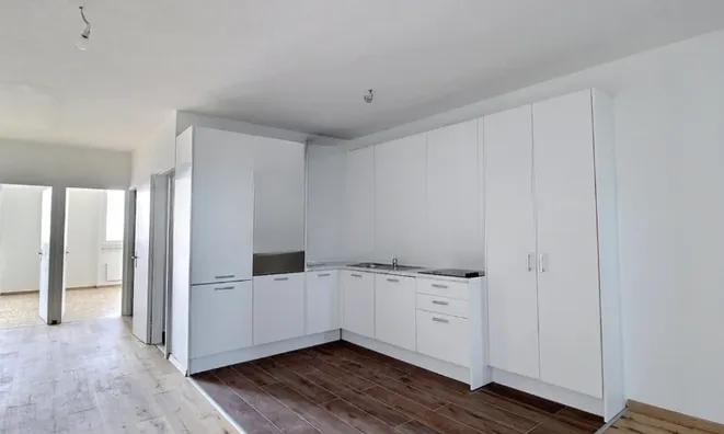 Недвижимость Residential building: 2