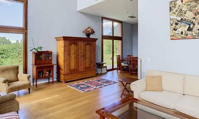 Недвижимость Villa 8 rooms: 2