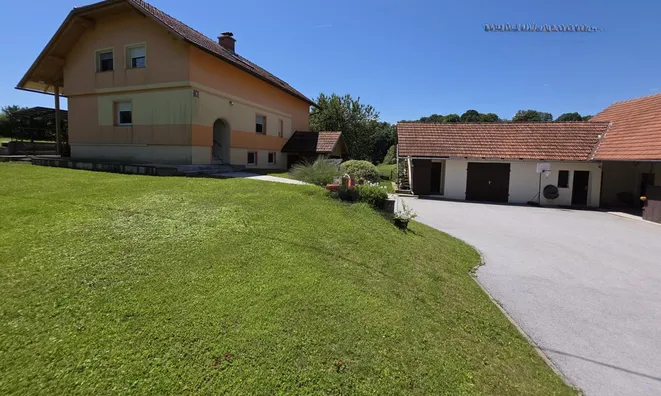 Недвижимость Kmetiankovo Estate in Lokavets: 2