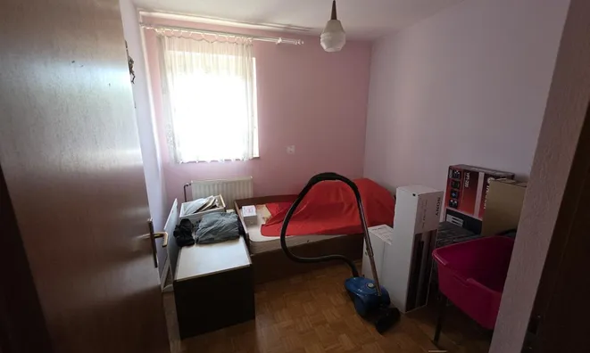 Недвижимость Kmetiankovo Estate in Lokavets: 13