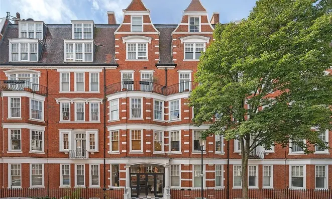 Недвижимость Sloane Court West: 10
