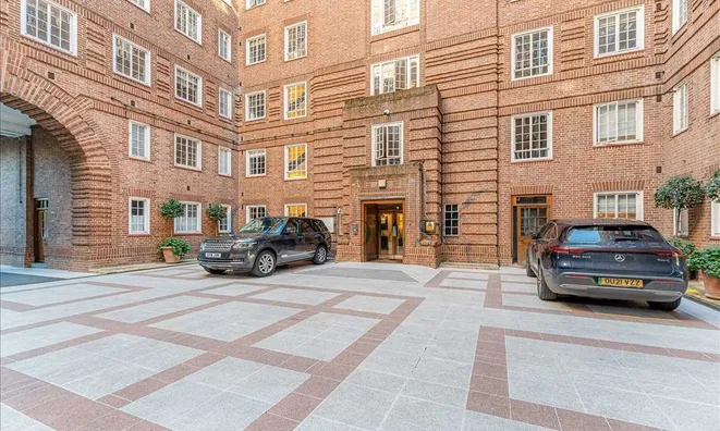 Недвижимость Swan Court, Chelsea Manor Street: 4
