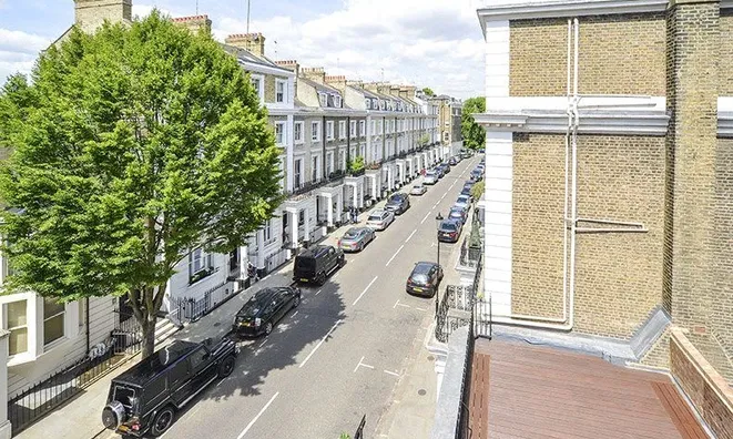 Недвижимость Neville Street: 8