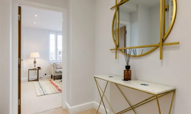 Недвижимость Swan Court, Chelsea Manor Street, Chelsea: 4