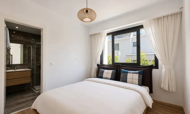 Недвижимость 2 Bedroom Apartment For Sale, Germasogeia, Limassol: 6