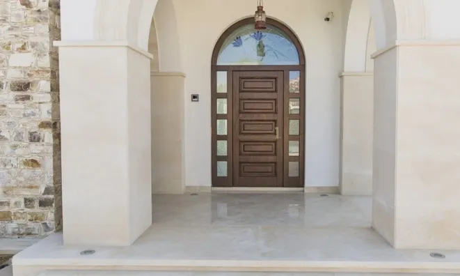 Недвижимость 6 Bedroom Villa for Sale in Pervolia, Larnaca: 22