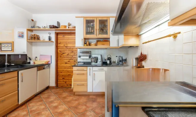 Недвижимость House, Pomyan: 8