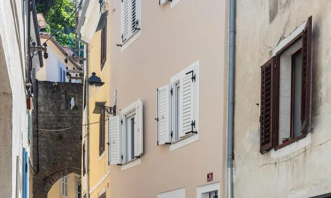 Недвижимость House with Terrace Piran, Rozmanova Street: 14