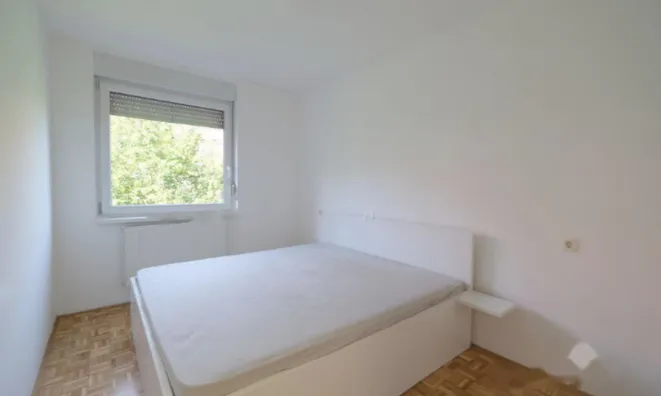 Недвижимость Четырёхкомнатная квартира Фужине: 39