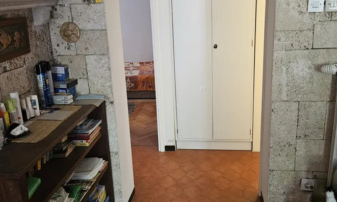 Недвижимость House with a terrace in the center of Piran: 13