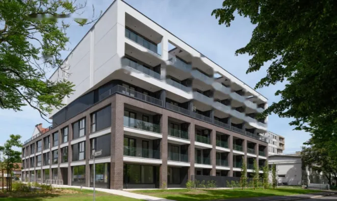 Недвижимость Трехкомнатная Квартира Бежиград: 39