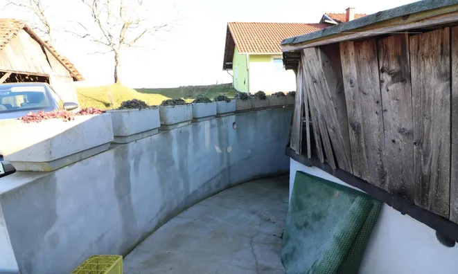 Недвижимость House, Ivanshevsky Vrh: 11