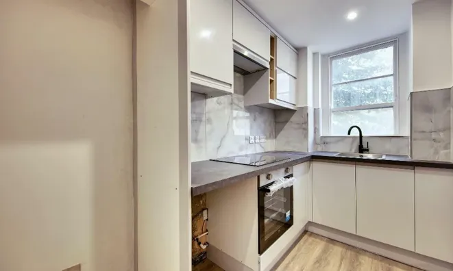 Недвижимость Stourcliffe Street: 8