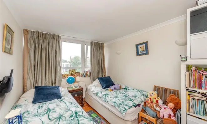 Недвижимость Yelverton Road: 11