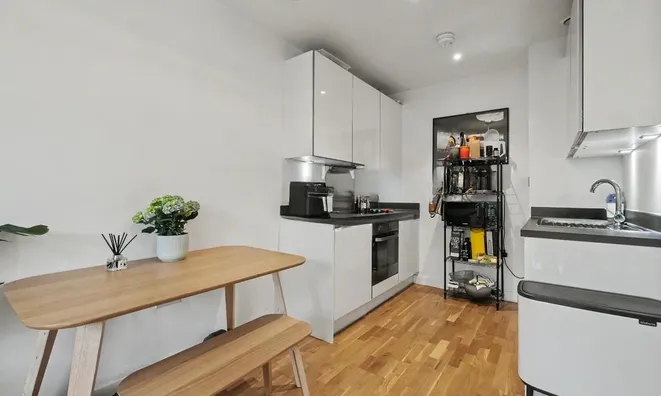 Недвижимость Oak Grove, Cricklewood: 6
