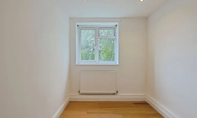 Недвижимость Farnhurst House, Blondel Street: 2