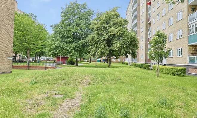 Недвижимость Farnhurst House, Blondel Street: 14