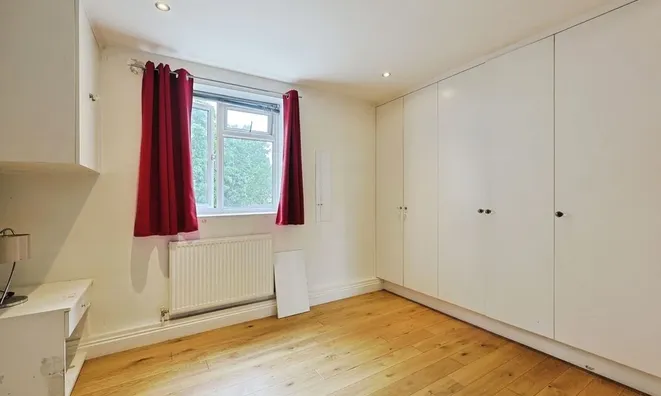 Недвижимость Farnhurst House, Blondel Street: 19