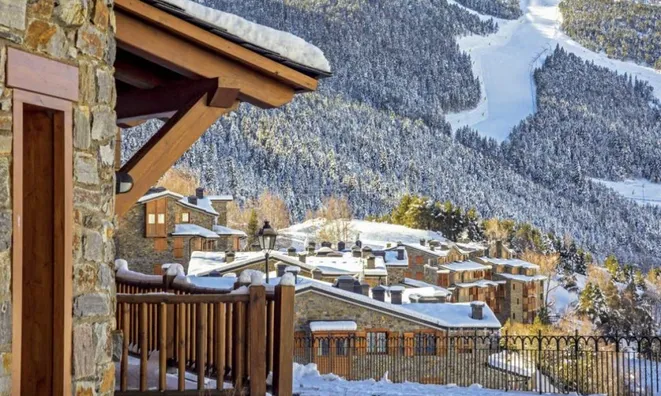 Недвижимость Apartment next to the ski station: 1
