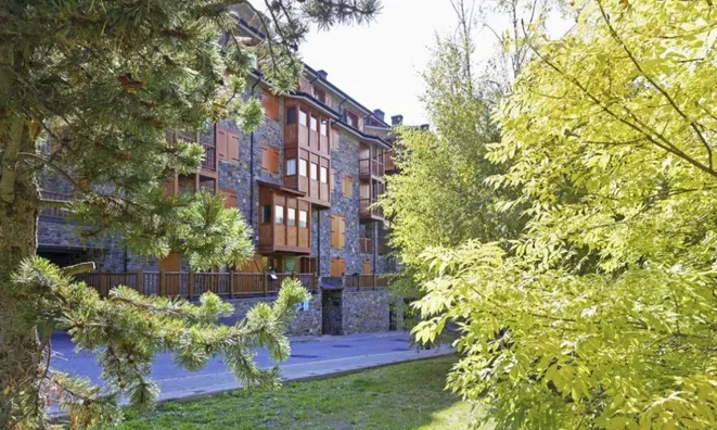 Недвижимость Apartment next to the ski station: 4
