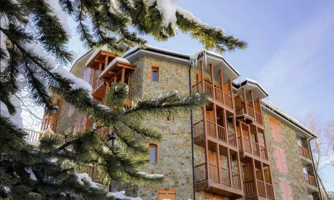 Недвижимость Apartment next to the ski station: 6