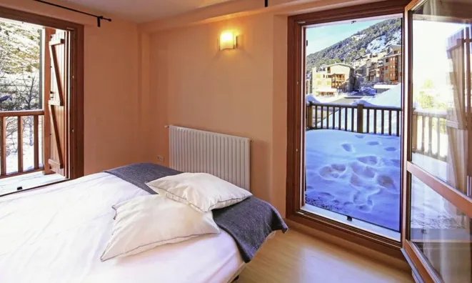 Недвижимость Apartment next to the ski station: 12