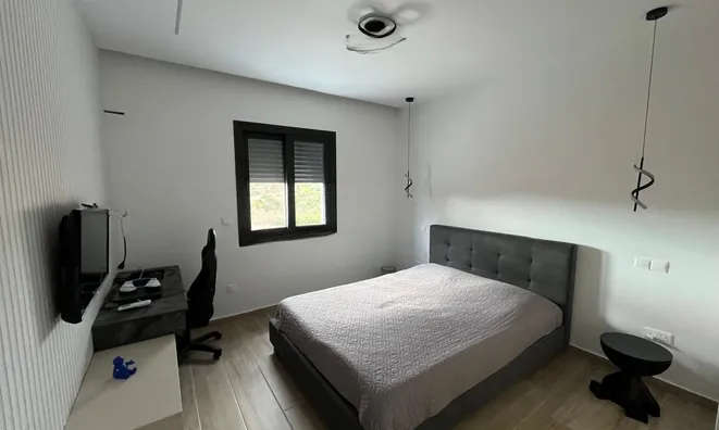 Недвижимость 4 Bedroom Villa for Sale in Eptagoneia, Limassol: 17